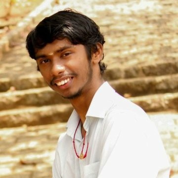 Smiling image of Aravind Bala